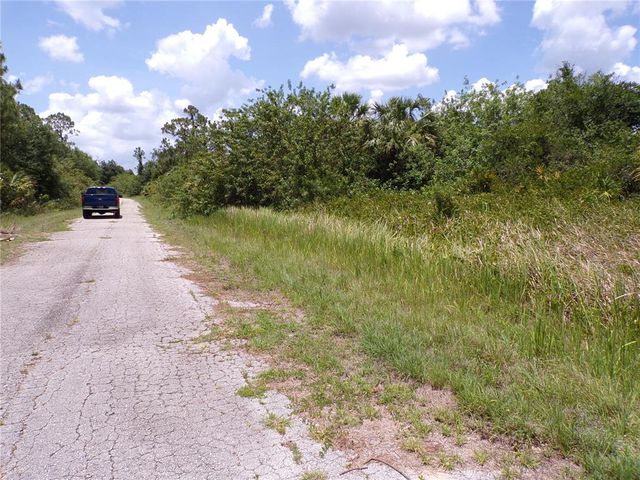 CUSTER CIRCLE, North Port, FL 34288