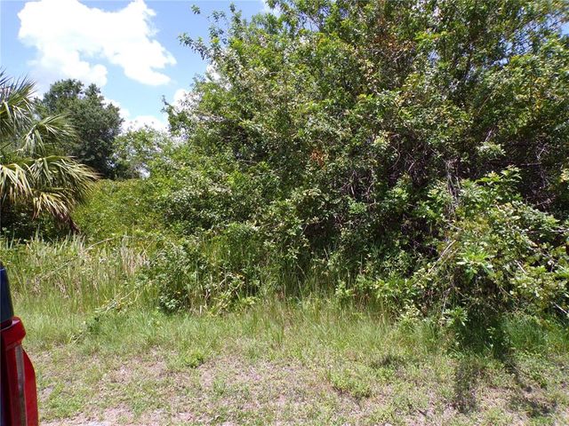 CUSTER CIRCLE, North Port, FL 34288