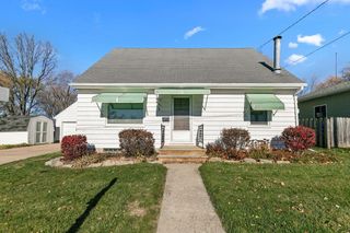 304 E 17TH STREET, Kaukauna, WI 54130