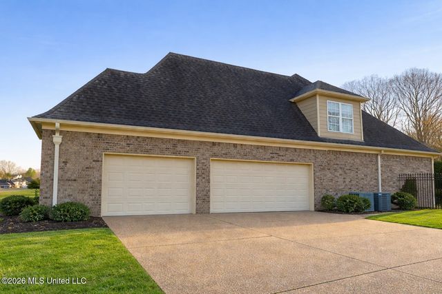 6459 Carson Drive, Olive Branch, MS 38654