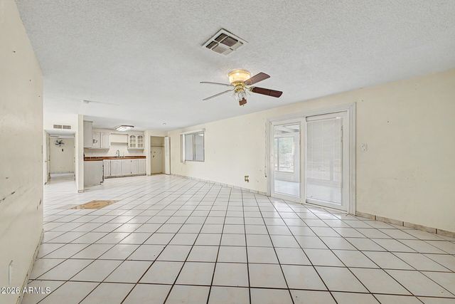 5916 W MONTE VISTA Road, Phoenix, AZ 85035