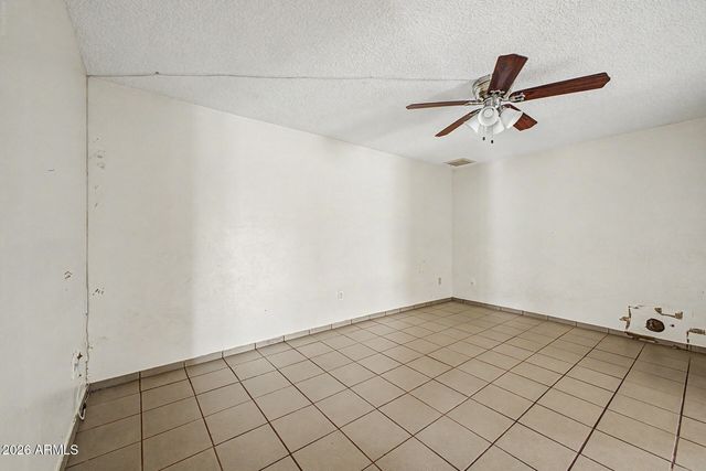 5916 W MONTE VISTA Road, Phoenix, AZ 85035