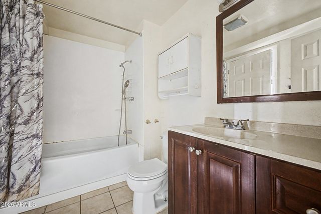 5916 W MONTE VISTA Road, Phoenix, AZ 85035