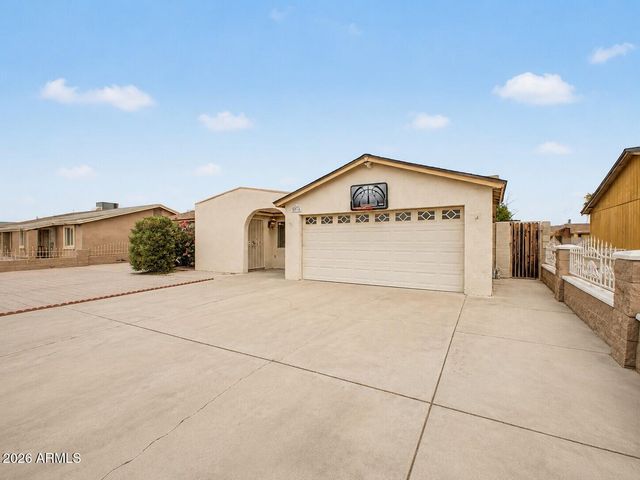 5916 W MONTE VISTA Road, Phoenix, AZ 85035