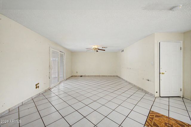 5916 W MONTE VISTA Road, Phoenix, AZ 85035