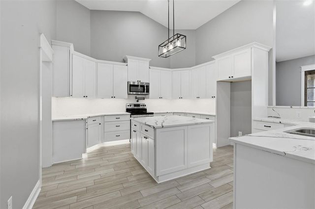 206 Alston Cemetery Road, Dequincy, LA 70633