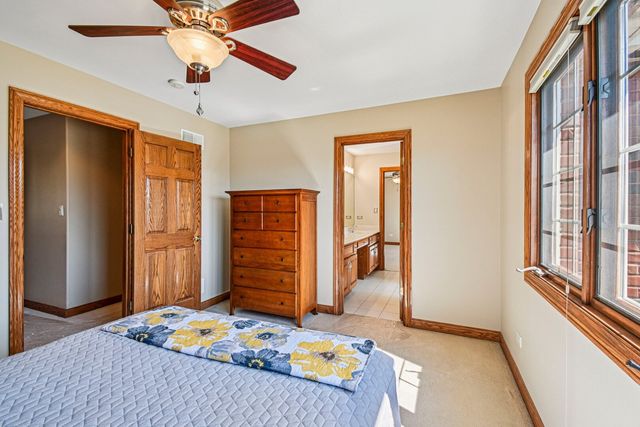 12410 Country View Lane, Homer Glen, IL 60491