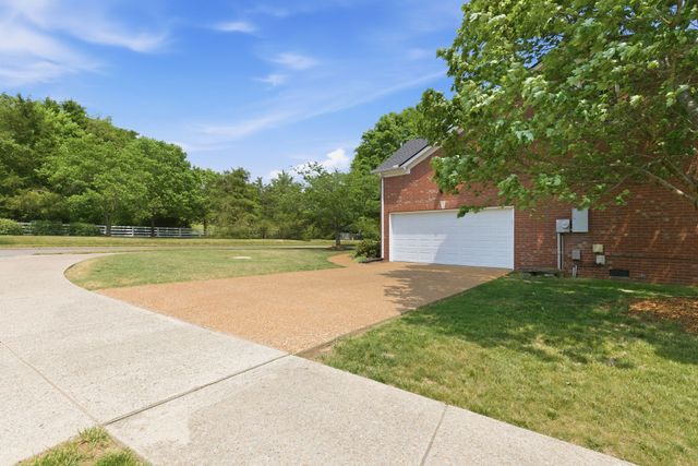 1809 Charleston Ln, Franklin, TN 37067