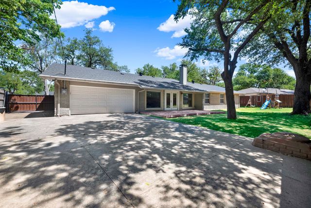 3326 Dartmoor Drive, Dallas, TX 75229