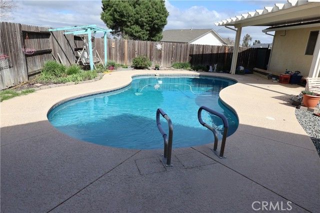 1890 North, Corning, CA 96021