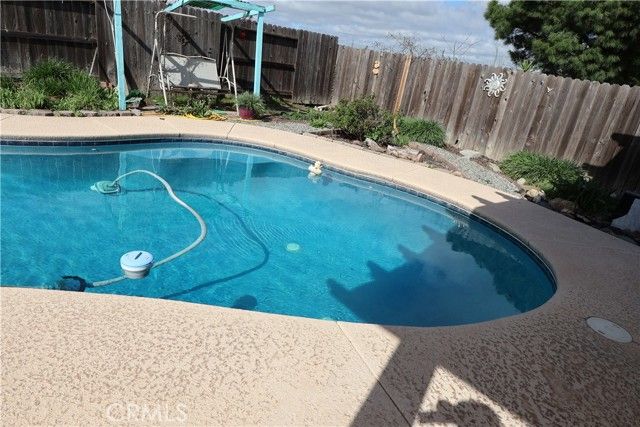 1890 North, Corning, CA 96021