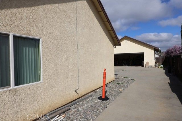 1890 North, Corning, CA 96021