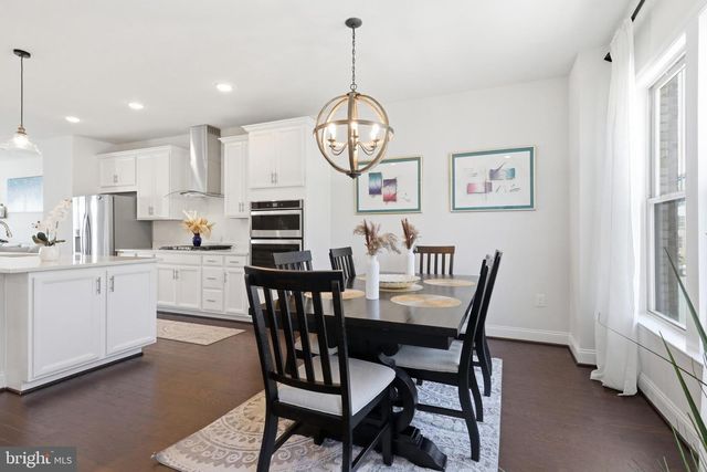 1946 GREENBRIAR HALL RD, Dumfries, VA 22026