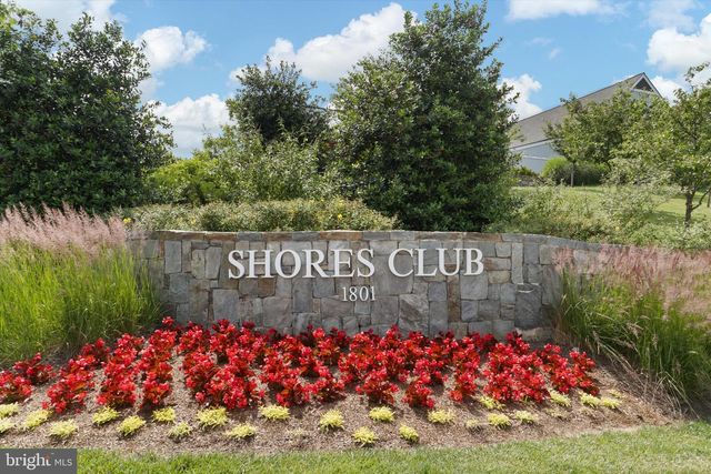 1946 GREENBRIAR HALL RD, Dumfries, VA 22026