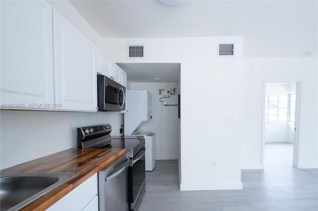423 NE 71st Street 4, Miami, FL 33138