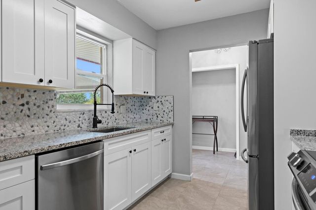 474 22nd Street SE, Vero Beach, FL 32962