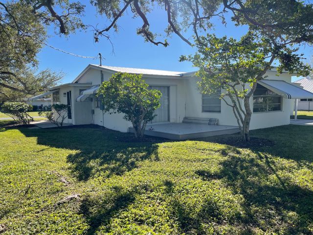 474 22nd Street SE, Vero Beach, FL 32962