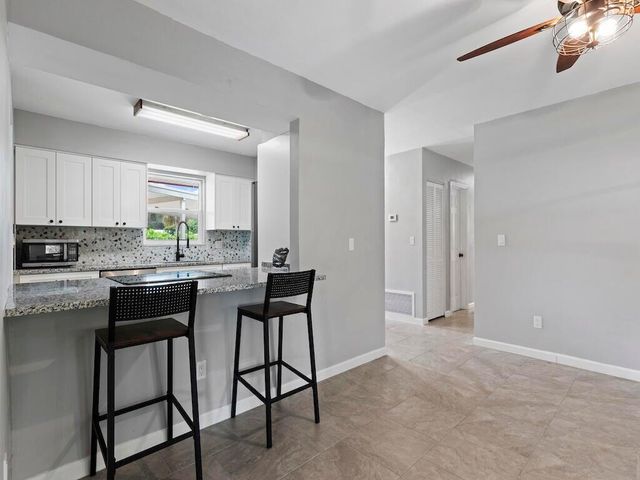 474 22nd Street SE, Vero Beach, FL 32962