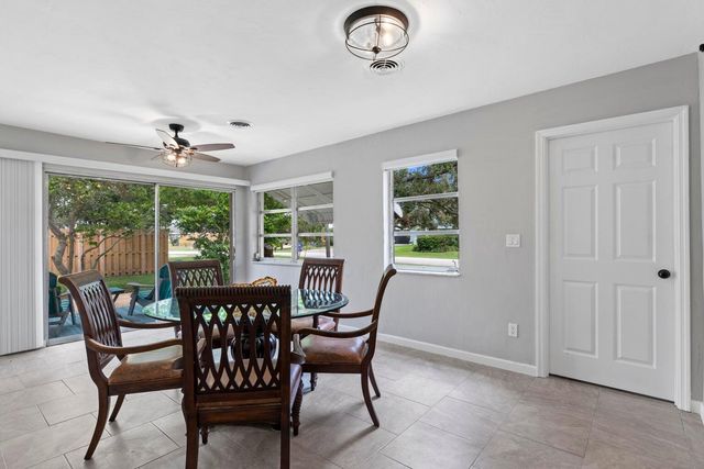 474 22nd Street SE, Vero Beach, FL 32962