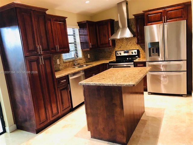 10063 SW 147th Court, Miami, FL 33196