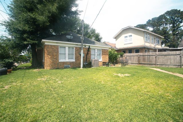 3229 Wisconsin Street, Baytown, TX 77520