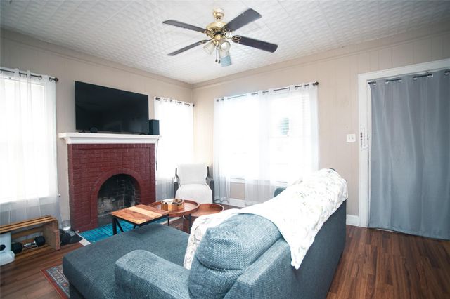 3229 Wisconsin Street, Baytown, TX 77520