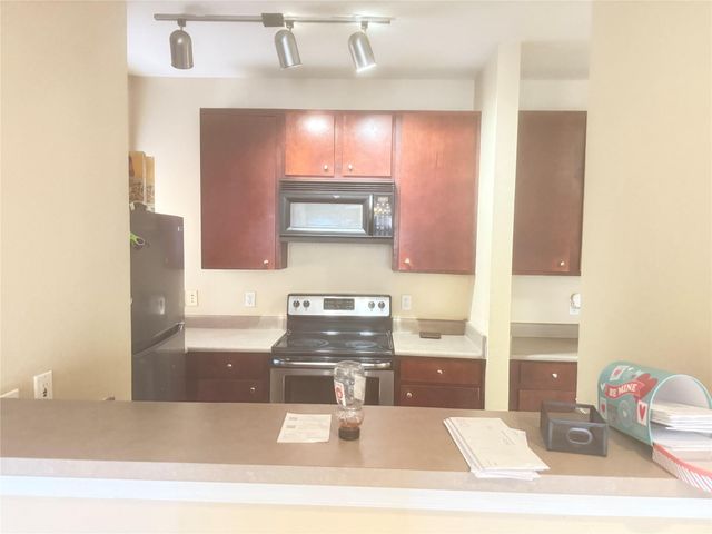 1901 Crossing Pl PL 1201-A, Austin, TX 78741