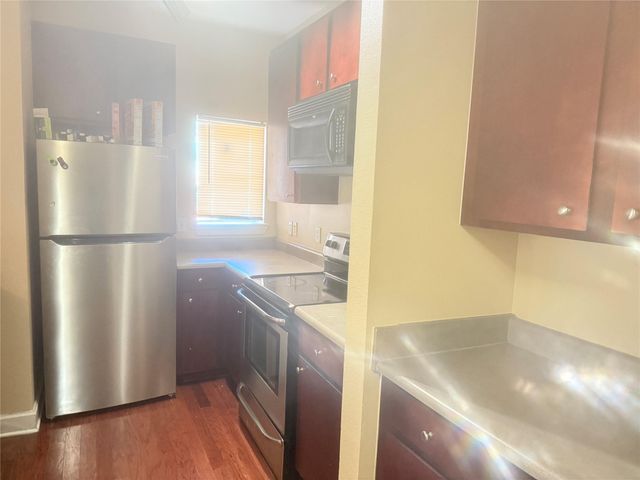 1901 Crossing Pl PL 1201-A, Austin, TX 78741