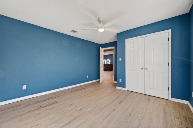 603 E Willingham Street, Cleburne, TX 76031