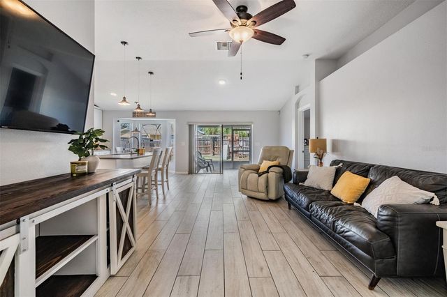 11130 INDIAN OAKS DRIVE, Tampa, FL 33625