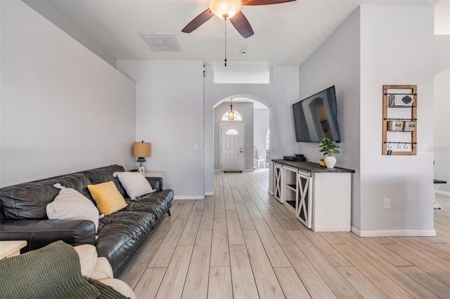 11130 INDIAN OAKS DRIVE, Tampa, FL 33625