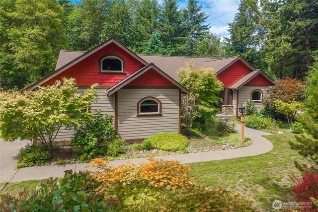 8401 Dawn Hill Drive SE, Olympia, WA 98513
