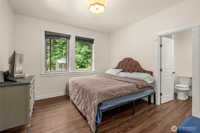 8401 Dawn Hill Drive SE, Olympia, WA 98513