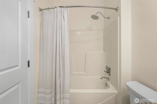 8401 Dawn Hill Drive SE, Olympia, WA 98513