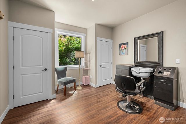 8401 Dawn Hill Drive SE, Olympia, WA 98513