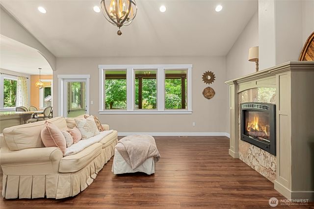 8401 Dawn Hill Drive SE, Olympia, WA 98513