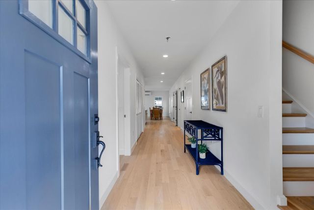 29 Parkers Neck Road, South Yarmouth, MA 02664
