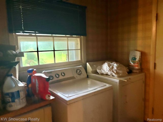 4949 Clarkston Rd Road, Independence Charter Township, MI 48348