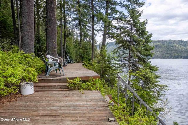 15994 S Spirit Lake Shore, Spirit Lake, ID 83869