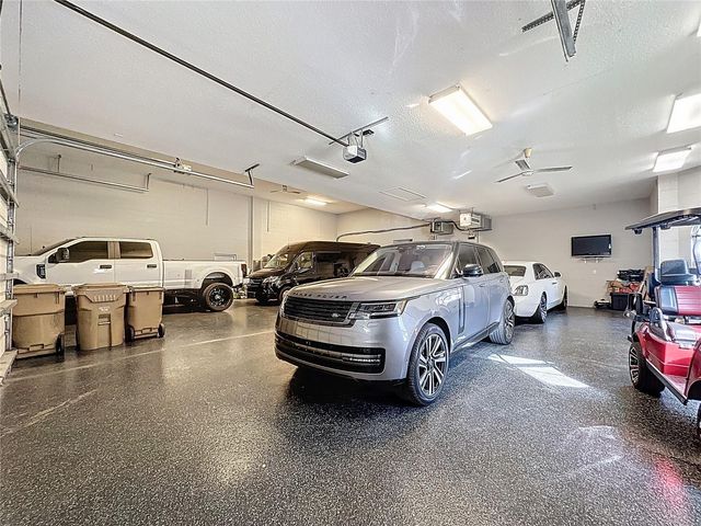 12145 CYPRESS LANDING AVENUE, Clermont, FL 34711