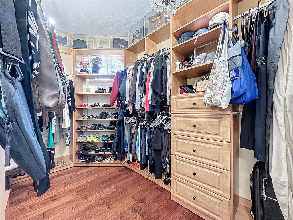 Image 23 of property listing at 12145 CYPRESS LANDING AVENUE, Clermont, FL 34711