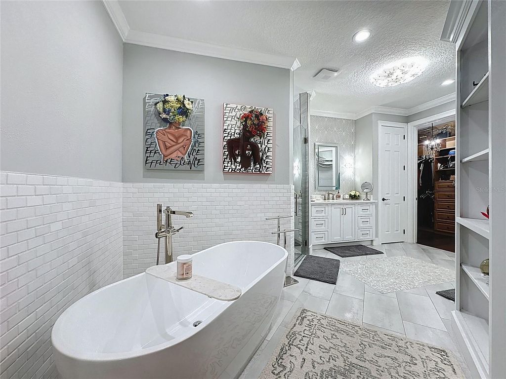 Image 25 of property listing at 12145 CYPRESS LANDING AVENUE, Clermont, FL 34711