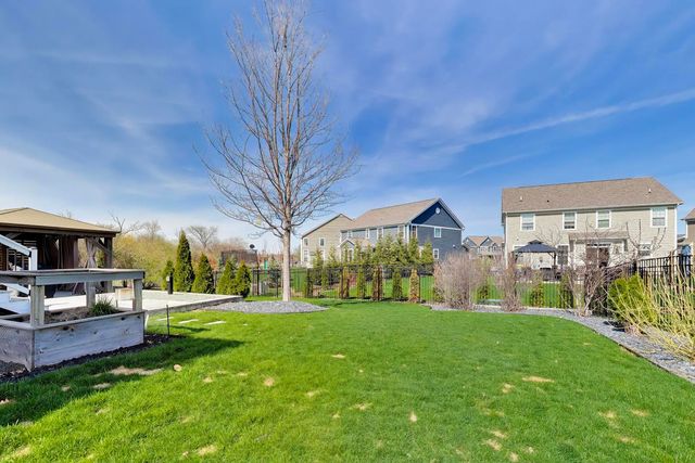 13836 Amelia Drive, Lemont, IL 60439