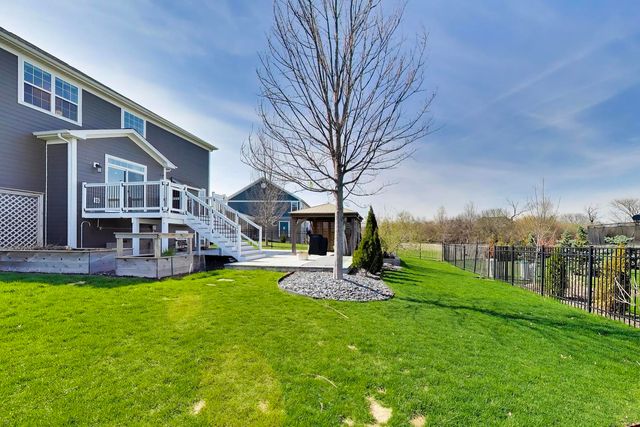13836 Amelia Drive, Lemont, IL 60439