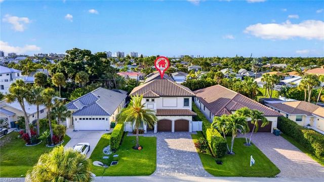 519 97th AVE N, Naples, FL 34108