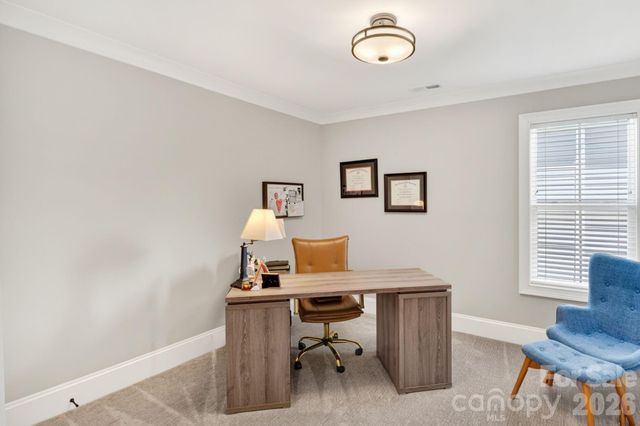 7005 Providence Lane W, Charlotte, NC 28226