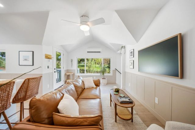 2715 Russ, San Diego, CA 92102