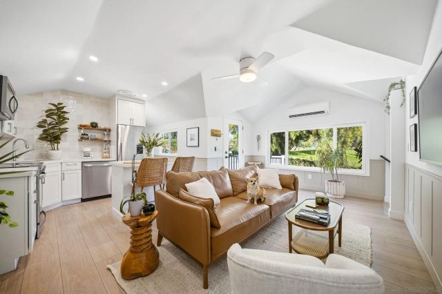 2715 Russ, San Diego, CA 92102