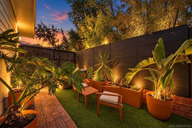 2715 Russ, San Diego, CA 92102