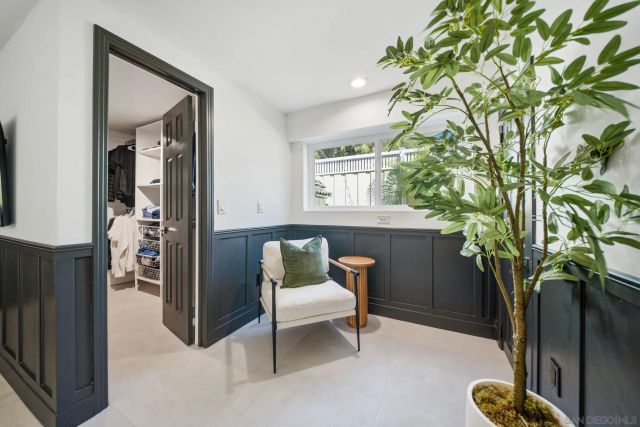2715 Russ, San Diego, CA 92102
